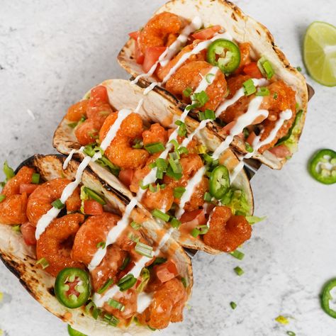 Crispy Prawn Tacos Good Shrimp Recipes, Shrimp Recipe Ideas, Simple Shrimp Tacos, Crispy Prawns, Prawn Tacos, Shrimp Tacos Recipe, Vegan Shrimp, Fajita Seasoning Mix, Best Shrimp Recipes