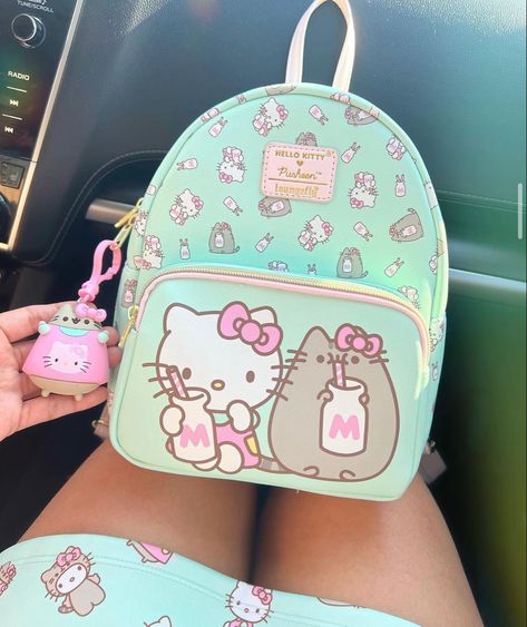 Sanrio Backpack For School, Sanrio Purse, Hello Kitty Accesorios, Sanrio Loungefly, Sanrio Backpack, Sanrio Bags, Sanrio Bag, Stylish Leather Bags, Stylish School Bags