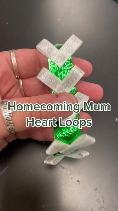 Chain Loop, Homecoming Mums, Ribbon Crafts, Homecoming, Chain