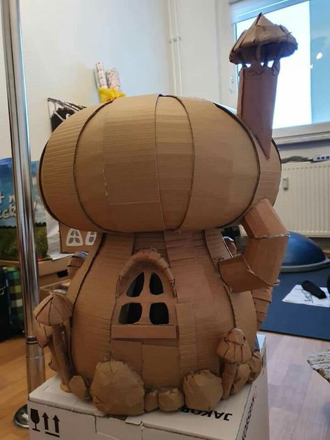 Cardboard 3d Sculpture, Card Board Sculptures, Soup Can Crafts Diy, Cardboard Mushroom House, Cardboard Crafts Room Decor, Kawaii Cardboard Crafts, Halloween Cardboard Crafts, Carbord Craft, Paper Houses Diy