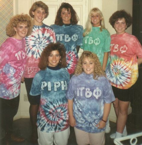 1989 from Pi Beta Phi at the University of Nebraska Lincoln. Pi Beta Phi Aesthetic, Vintage Sorority, Sorority Pictures, University Of Nebraska Lincoln, Nebraska Lincoln, Go Greek, Pi Phi, Pi Beta Phi, 2024 Vision