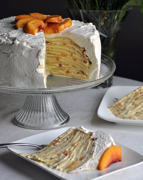 Crepe Cheesecake, Crepes Cake, Cake Whipped Cream, Crepe Cake Recipe, Peach Crepes, Vanilla Pastry Cream, Cream Fresh, Crepe Cakes, Recipe Cake