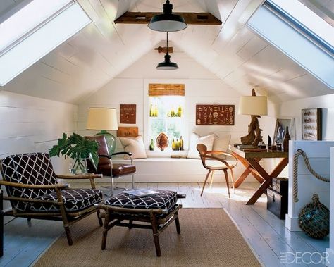 25 Inspiring Finished Attics | Remodelaholic Attic Living Room, Attic Office, Finished Attic, Attic Playroom, Attic Loft, Attic Design, Attic Apartment, Attic Bedrooms, Attic Renovation