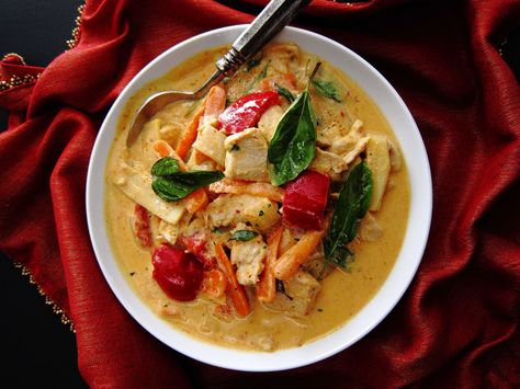 Instant Pot Thai, Thai Chicken Curry, Kari Ayam, Red Curry Chicken, Paleo Crockpot, Diner Recept, Thai Cooking, Bbc Good Food, Thai Street Food