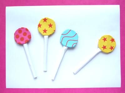 cute and sweet origami lollipops Origami Ice Cream, Kawaii Origami, Origami Projects, Cute Origami, Origami Animals, Ice Cream Cone, Origami Paper, Blue Line, Lollipop