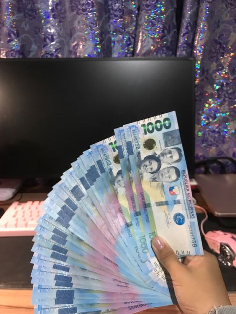 Blue Bills Money Philippines, 1k Money In Philippines, Money 1000 Pesos Philippines, Philippine Peso Money Aesthetic, 1000 Pesos Philippines, Money Pesos, Pesos Money, Philippine Pesos Money, Wishlist Moodboard