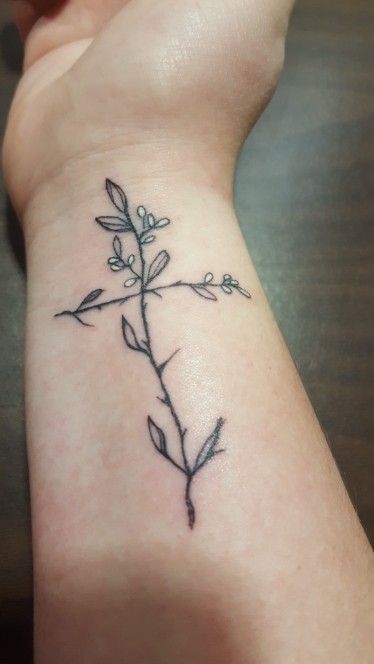 Olive Branch Cross Tattoo Cross And Olive Branch Tattoo, Cross Olive Branch Tattoo, Cross With Olive Branch Tattoo, Dove Olive Branch Tattoo, Dove And Olive Branch Tattoo, Flower Cross Tattoo, Lucy Tattoo, Small Cross Tattoo, Olive Branch Tattoo