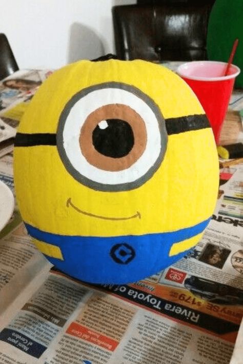 30 Pumpkin Painting Ideas for a Cute Pumpkin Minion Painting Pumpkins, Painted Pumpkins Minions, Things To Paint Your Pumpkin, Minion Pumpkins Painting, Stuff To Paint On Pumpkins, Pumpkin Painting Easy Canvas, Cute Ideas For Pumpkin Painting, Minon Pumpkin Painting, Pumpkin Painting Ideas Kid Friendly