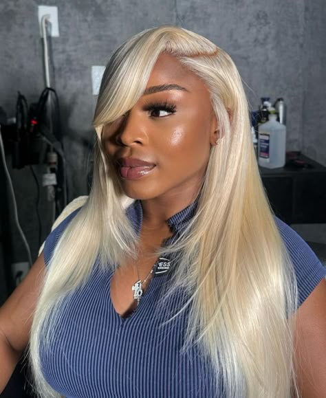 Creative Wig Styles, Blonde Wigs For Black Women, Black Woman Hairstyle, Colored Hairstyles, 19th Bday, Lace Wigs Styles, Future Hairstyles, Braids Ponytail, Blonde Ambition