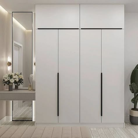 Closet Interior Design, Vstupná Hala, White Closet, Dream Closet Design, Modern Cupboard Design, Wardrobe Door Designs, Wardrobe Interior, Luxury Closets Design, Home Hall Design