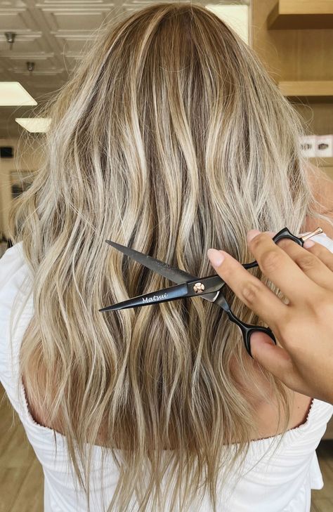 Cosmetology Student, Hair Shears, Hairdressing Scissors, Hair Dresser, Creative Hairstyles, Yellow Aesthetic, Cosmetology, Hair Salon, Bobby Pins