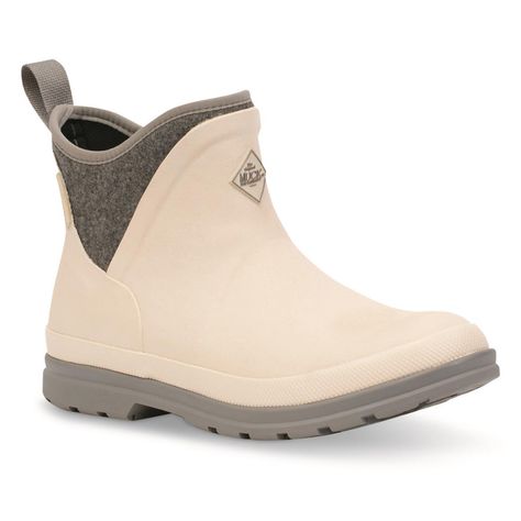 Muck Women's Originals Waterproof Rubber Ankle Boots - 718891, Rubber & Rain Boots at Sportsman's Guide Muck Boots Outfits, Muck Boots For Women Outfits, Girl Esthetics, Boots For Women Outfits, Vet Aesthetic, Boat Boots, Rain Boot Outfit, Womens Muck Boots, Mud Boots