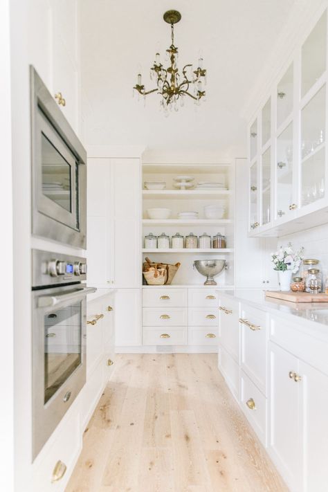 White Pantry, Kitchen Pantry Design, Prep Kitchen, Butler Pantry, Cabinetry Design, Butler's Pantry, Pantry Design, Cabinet Organization, The Ceiling