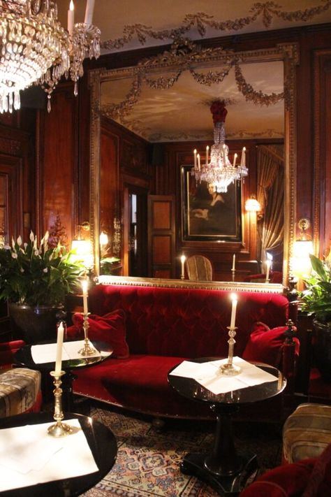 Costes Paris, Hotel Costes Paris, Hotel Costes, Paris Review, Ritz Carlton Hotel, Lounge Music, Bubbly Bar, Food Experience, Crystal Stemware