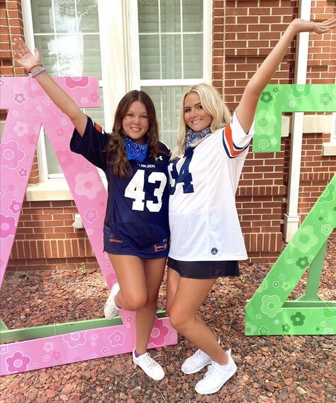 Jersey theme sorority event Sorority Jersey Outfit, Sorority Jersey, Sorority Themes, Sorority Events, Tailgate Outfit, Jersey Outfit, Work Week, Sports Theme, Sorority