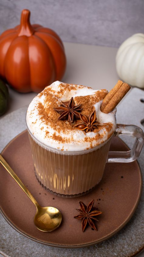 Cinnamon Shake, Pecan Syrup, Butter Pecan Syrup, Chai Spice Mix, Starbucks Fall Drinks, Cinnamon Dolce Latte, Pumpkin Spiced Latte Recipe, Starbucks Caramel, Cinnamon Pecans