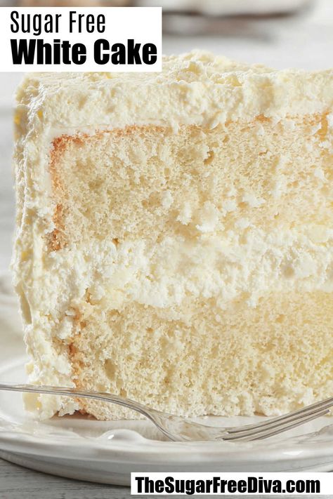 Sugar Free White Cake, Sugar Free White Cake Recipe, White Cake Recipes, Sugar Free Cake Recipes, Sugar Free Baking, High Protein Desserts, Sugar Free Recipes Desserts, Sugar Free Cake, Postre Keto