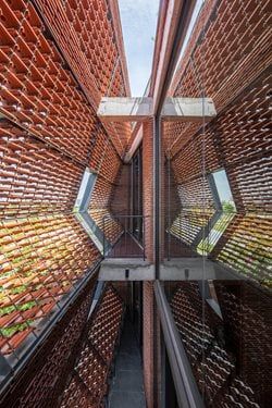 Penthouse Interior Design, Shigeru Ban, Hotel Concept, Geothermal Energy, Brick Architecture, Soil Layers, Clay Tiles, Construction Process, Facade Design