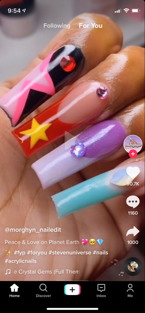 Steven Universe Inspired Nails, Steven Universe Nail Designs, Kiki's Delivery Service Nails, Steven Universe Nails, Garnet Nails, 30th Birthday Nails, Universe Nails, Garnet Steven Universe, Dope Nail Designs