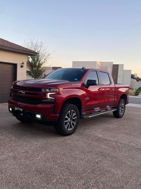 Cheverlot Trucks, Red Chevy Trucks, Red Chevy Silverado, Chevy Z71, Gmc Denali Truck, Silverado 4x4, Texas Edition, 2018 Chevy Silverado 1500, Girl Room Inspiration