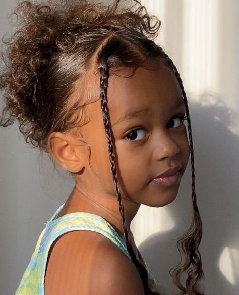 Light Skin Baby Girl, Black Children Hairstyles, Curly Hairstyles Mixed, Curly Hairstyles Mixed Girl, Toddler Fever, Mixed Girl Hairstyles, Mixed Girl, Cute Toddler Hairstyles, Kids Curly Hairstyles