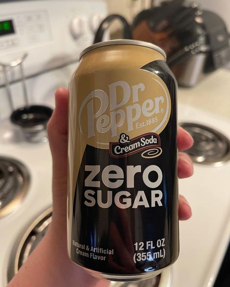 Dr Pepper Cream Soda, Picnic Dates, Diet Dr Pepper, Hogwarts Dr, Date Recipes, Diet Soda, Picnic Date, Cream Soda, Food Recepie