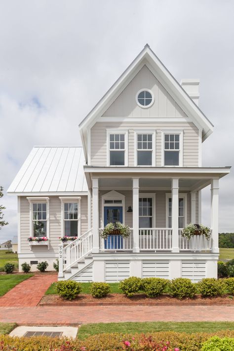 Coastal Southern Style Cassatt Cottage in East Beach - Farmhouse - Exterior - Atlanta - by Allison Ramsey Architects | Houzz Coastal Exterior House Colors, Coastal Farmhouse Exterior, Country House Exterior, Beach Farmhouse, Coastal Exterior, Prospect House, Allison Ramsey, Southern Living Homes, Coastal Farmhouse