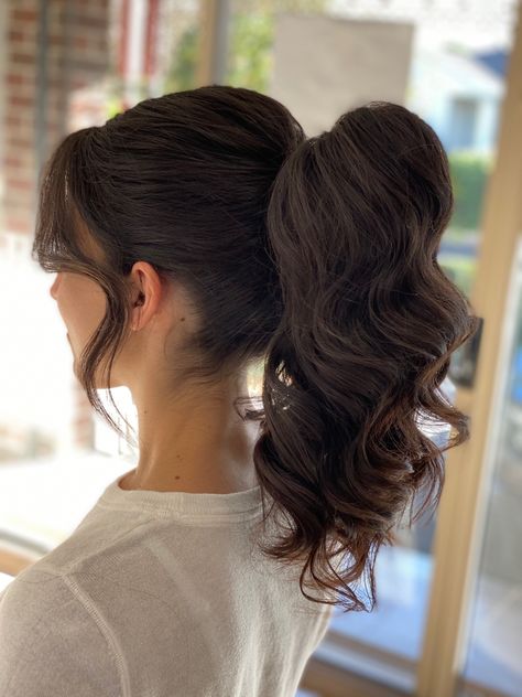 Ponytail Bridal Hair, Girls School Hairstyles, Wedding Hairstyles Medium Length, Wedding Hair Up, Cute Simple Hairstyles, Drawstring Ponytail, Graduation Hairstyles, Long Hair Wedding Styles, Ponytail Hair Extensions