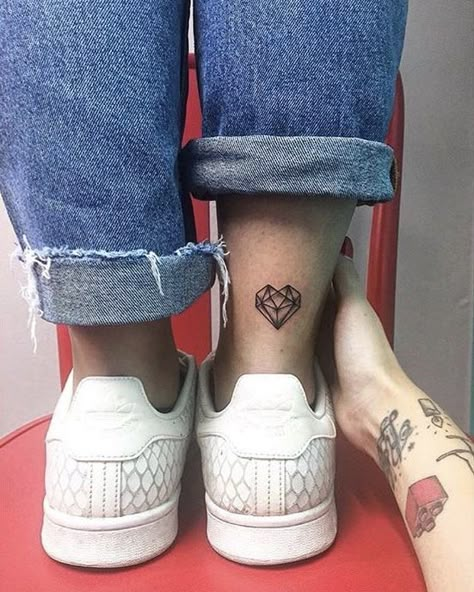 Heart Diamond Tattoo, Diamond Tattoo Designs For Women, Diamond Shape Tattoo, Black Diamond Tattoo, Diamond Small Tattoo, Small Diamond Tattoos For Women, Heart Shaped Diamond Tattoo, Diamond Heart Tattoo, Tattoo Diamond