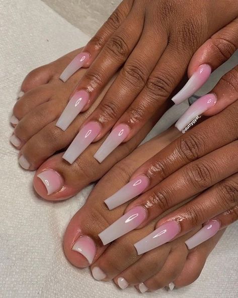 Long Tapered Square Nail Designs, Ombre Acrylic, Diva Quotes, Curved Nails, Acrylic Toe Nails, Long Acrylic Nail Designs, Drip Nails, Ombre Acrylic Nails, White Acrylic Nails