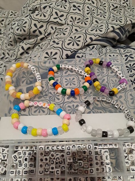 Kandi I made of the albums in Taylor swifts eras tour<3 Taylor Swift Kandi, Kandi Singles, Kandi Beads, Kandi Inspo, Diy Kandi, Bracelet Inspo, Taylor Swift Eras Tour, Taylor Swift Eras, Eras Tour