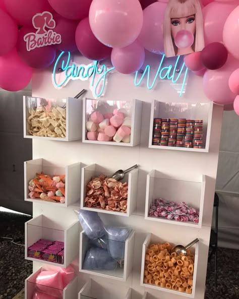 Candy wall (@candywallupn) • Fotos y videos de Instagram Candy Bar Party Ideas, Candy Station Ideas, Snack Wall, Snack Bar Ideas, Bar Party Ideas, Popcorn Buffet, Candy Store Design, Party Rental Ideas, Drink Wall