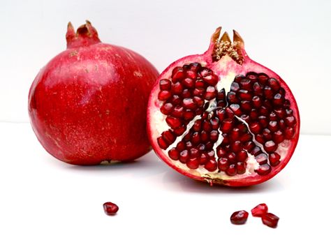 Pomegranate How To Eat, Saffron Rice, Anti Aging Food, Rice Pudding, Blood Pressure, Granada, Pomegranate, Health Benefits, Seeds