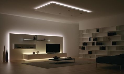 plafonnier design, panneau mural avec éclairage LED intégré et meubles design assortis Gibson Board, Stained Table, Tv Wand, Indirect Lighting, Living Room Tv Wall, Led Furniture, Living Room Tv, Tv Room, Room Lights