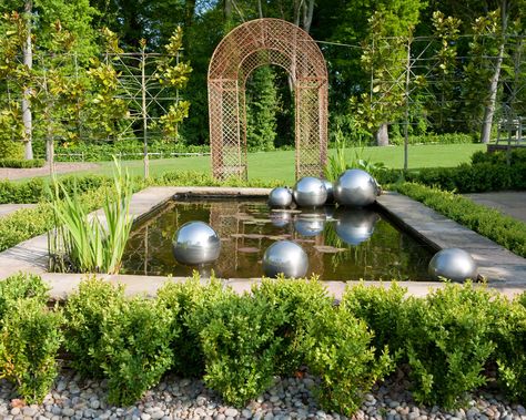 Garden pond ideas: 10 beautiful backyard ponds | Party Backyard Decorations, Cool Outdoor Spaces, Modern Pond, Pretty Patios, Garden 101, Silver Garden, Backyard Decorations, Form Sculpture, Crystal Trees