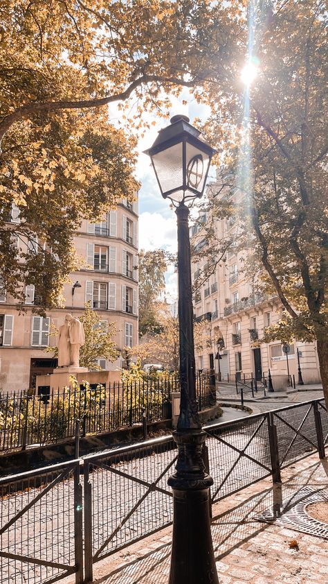 Paris Luxury Aesthetic, Old Paris Aesthetic, Carte Aesthetic, Paris Countryside, Markets Aesthetic, Museums Paris, Vintage French Aesthetic, Hidden Aesthetic, Paris Parks