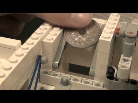 NONXT - Lego Candy Machine 2 (How It Works) - YouTube Lego Candy Dispenser, Lego Candy Machine, Lego Pizza, Jelly Bean Dispenser, Gumball Dispenser, Candy Experiments, Lego Candy, Cotton Candy Cone, Dispenser Diy