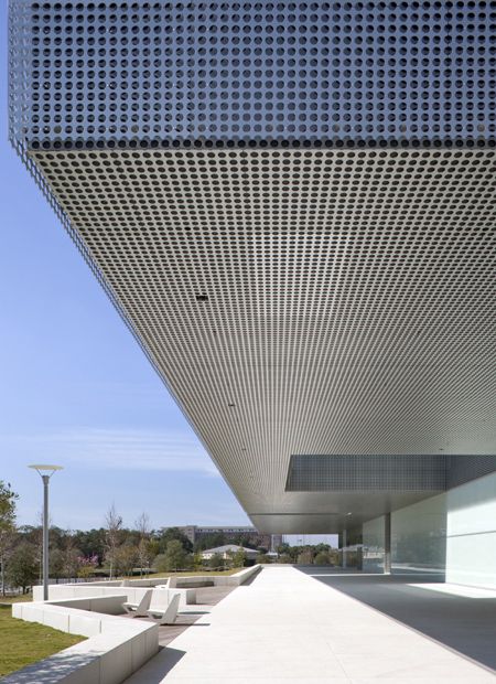 Tampa Museum of Art (Stanley Saitowitz) Perforated Steel, Perforated Skin Facade, Perforated Steel Facade, Perforated Aluminium Facade, Backlit Perforated Metal, Perforated Metal Facade Detail, Expanded Metal Mesh Facade, Perforated Metal Panel, Tampa Museum Of Art