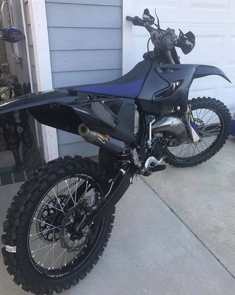 Ktm 85 Sx Dirt Bikes, All Black Dirt Bike, Black Dirt Bike, Cross Moto, Cross Motor, Supermoto Bikes, Cross Motorcycle, Custom Dirt Bike, Ktm Dirt Bikes