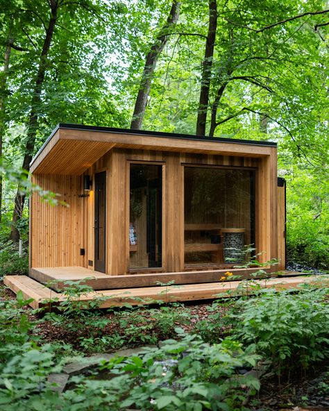 A labor of love, Chris and Hanna sweat the small stuff. Luckily for them, so do we. After years of planning, shopping around, and prep work they chose a vendor based on their affinity to detail, beautiful design, and sustainability. Since installation day, they’ve spent the last few months of sauna ownership perfecting their backyard oasis, adding small details that make a big impact; from strategically-placed thermocells for bug control to voice-command features like waterfalls and smar... Sauna Backyard, Nordic Sauna, Backyard Sauna, Backyard Vibes, Cedar Sauna, Wood Sauna, Cedar Hot Tub, Hot Tubs Saunas, Cold Plunge