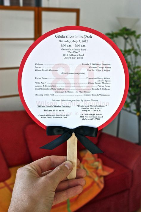 Family program on fans Family Reunion Banquet, Reunion Activities, Family Reunion Ideas, Activity Schedule, Family Reunion Decorations, Family Reunion Activities, Family Reunion Invitations, Successful Family, Family Reunion Gifts