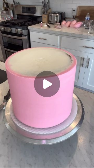 Whitney Berge on Instagram: "Love a good drip video 💕 This pink on pink was so fun. My question for you is, do you giys want to see how this cake turned out with all of the toppers and decorations? Cake Details: Size- 8” tall Exterior Color: “Rose Pink” @chefmaster Drip Color: “Bakers Rose” @chefmaster #theblondewhobakes #cakes #cake #cakedecorating #dessert #food #foodie #cakevideo #cakeoftheday🍰 #dripcake #drip #pink #pinkcake #cakedesign #cakesofinstagram #instagood #instafood #instagr Strawberry Cake Decoration, Strawberry Cake Decorations, Cake Decorating Tutorials Videos, Pink Rose Cake, Pink Cake Toppers, Circle Cake, Cake Machine, Ganache Cake, Cake Piping