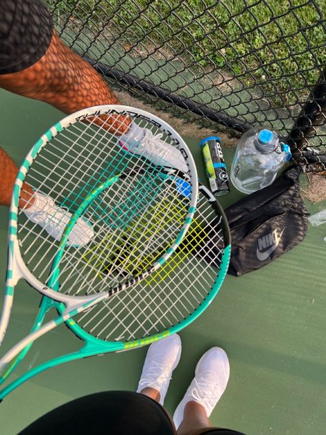 Tennis Couple, Couples Play, Playing Tennis, Play Tennis, Tennis Racket, Couple Goals, Tennis