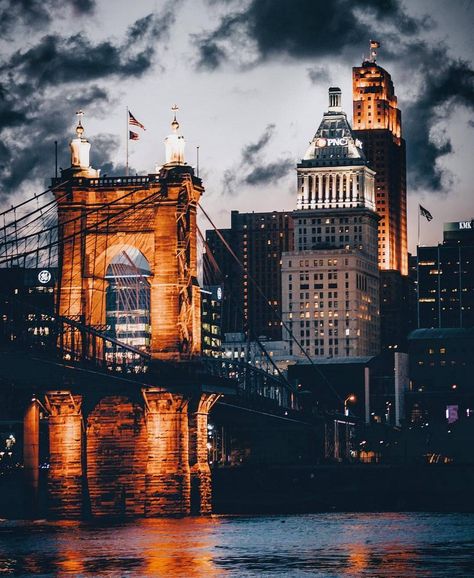 An amazing photo of Cincinnati Ohio from Instagrammer @mpthecomebackid. Cincinnati Architecture, Cincinnati Skyline, Beer Packaging, Queen City, Amazing Photo, Cincinnati Ohio, Instagrammer, Green Aesthetic, Tower Bridge