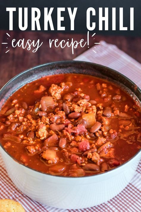 Spicy Turkey Chili Recipe, Ground Turkey Chili Recipe, Turkey Chili Recipe Crockpot, Turkey Chili Recipe Easy, Healthy Turkey Chili, Healthy Chili Recipe Turkey, Easy Turkey Chili, Chili Recipe Stovetop, Ground Turkey Chili