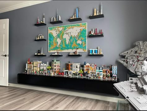 Lego Set Display Ideas, Lego Set Display, Lego City Display, Lego Room Ideas, Lego Display Ideas, Lego Room Decor, Lego Decorations, Lego Wall, Man Cave Room