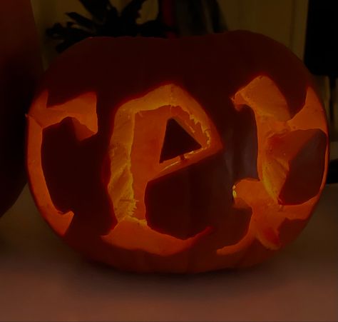 - halloween, taylor swift, pumpkin carving, reputation - Taylor Pumpkin Carving, Taylor Swift Pumpkin Ideas, Taylor Swift Pumpkin, Pumpkin Carving Ideas Taylor Swift, Taylor Swift Pumpkin Carving, Unique Pumpkin Carving Ideas, Pumpkin Cravings, Cute Pumpkin Carving, Scary Pumpkin Carving