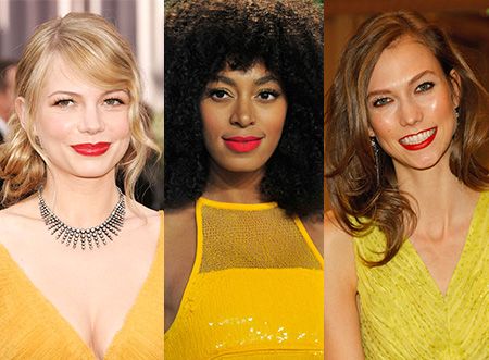 The bizarrely winning red lipstick/yellow dress combo goes back to Michelle Williams at the 2006 Oscars, and has since been rocked by Solange Knowles, Karlie Kloss, and "Game of Thrones" star Rose Leslie Yellow Dress Red Lips, Gown Makeup, Prom Nails French, Purple Makeup Looks, Prom Nails Red, Prom Nails Silver, Ball Makeup, Red Video, Rose Leslie