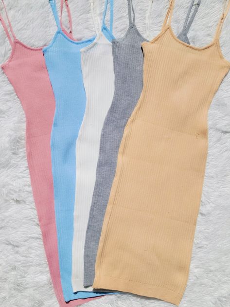 The Skye ribbed mini dress with adjustable spaghetti straps is the perfect dress for a day out with friends at the beach, shopping or even a concert. The stretch fabric will keep you comfortable all day. It comes in 5 colors and is the perfect piece to wear with your favorite denim jacket. Pair it with some boots or sandals and be on your way! You will love this versatile piece. Perfect for any season! With so many ways to wear this simple dress, I'm sure you'll fall in love as much as I have! Friends At The Beach, Simple Dress Styles, Chic Dress Classy, Beach Shopping, Best Friend Outfits, Everyday Fashion Outfits, Ribbed Mini Dress, Pretty Prom Dresses, Simple Dress