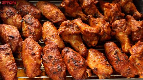 Butter Chicken Wings (Murgh Makhani Wings) - Headbanger's Kitchen Honey Old Bay Wings Recipe, Ranch Wings Recipe, Butter Chicken Wings, Ranch Chicken Wings, Ranch Wings, Easy Chicken Wings, Murgh Makhani, Ketosis Recipes, Chicken Wing Recipes Baked